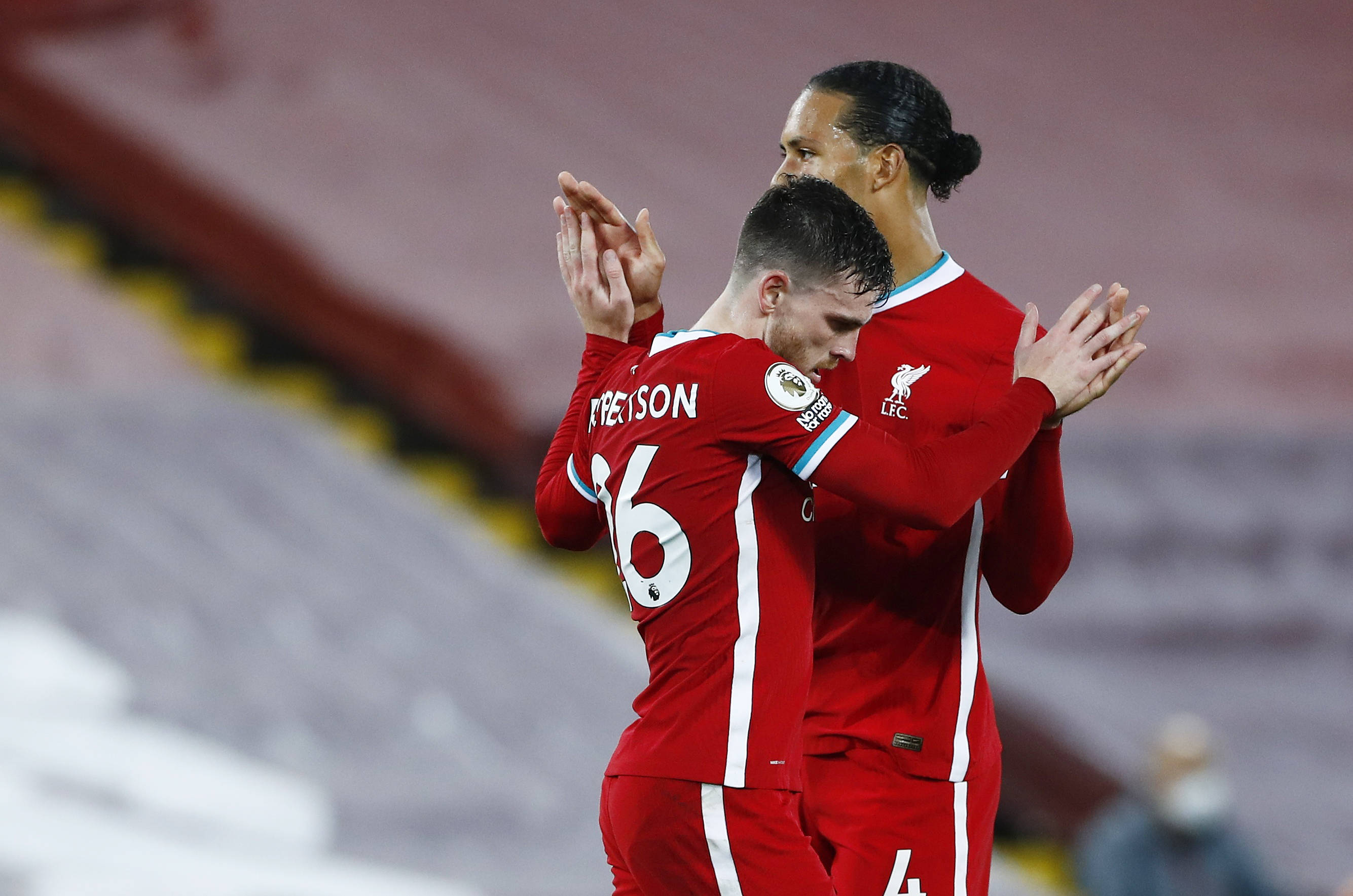 他在葡萄牙 他在葡萄牙