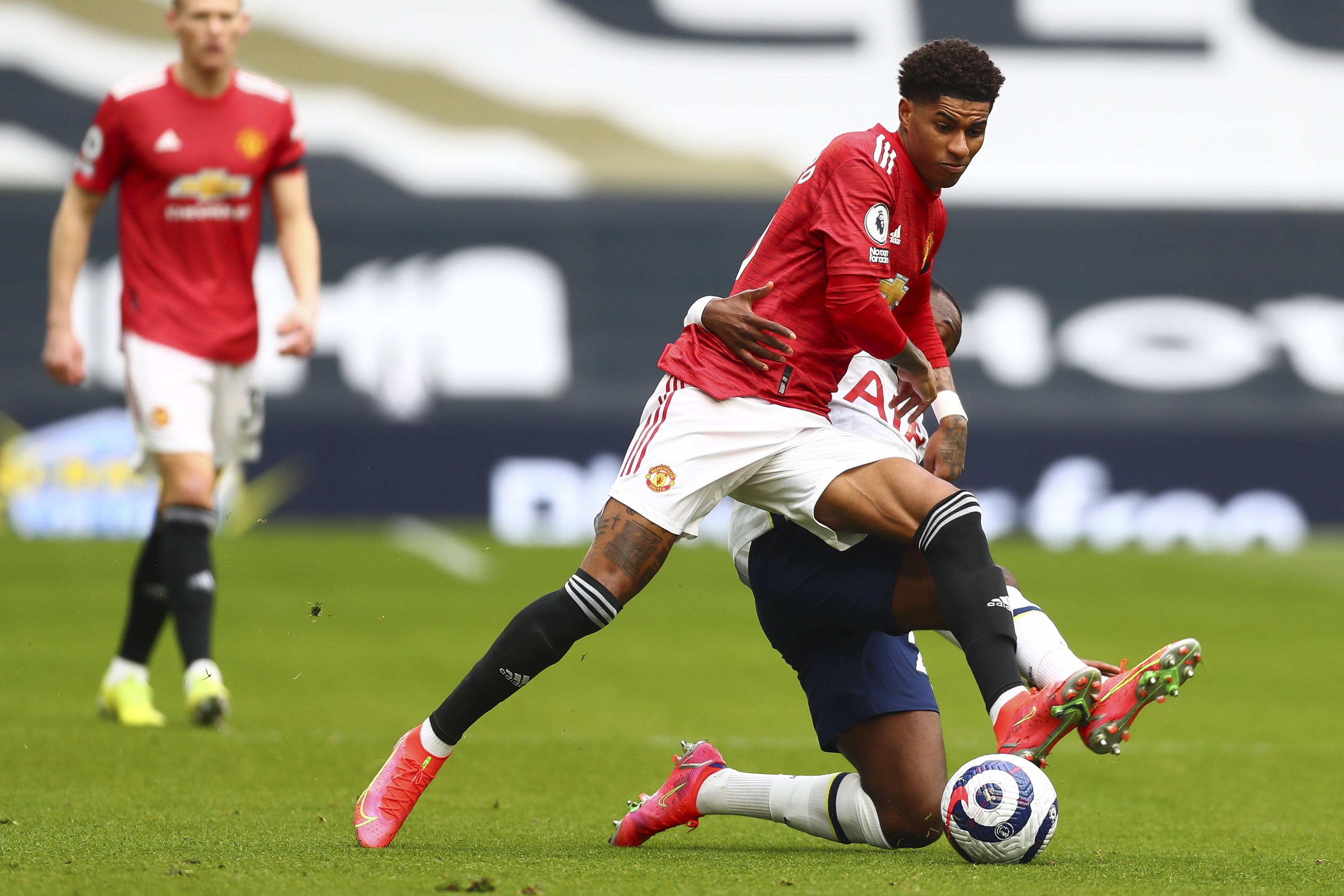 线和航班将 线和航班将